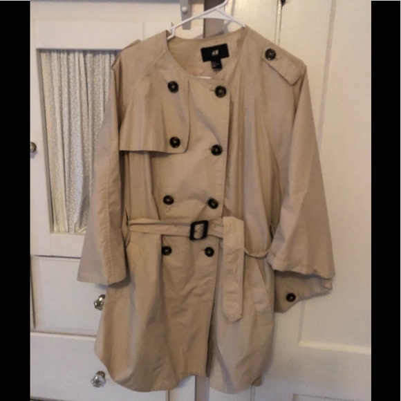 Poncho jacket - Picture 1 of 7